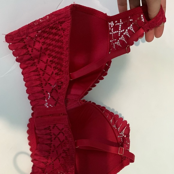 Bra - Picture 3 of 4